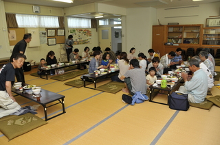 田麦野の恵みで昼食会