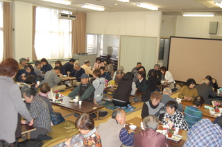 大勢の来場者でにぎわいました