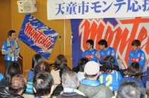 秋葉、ロメロ、中村選手のトークショー